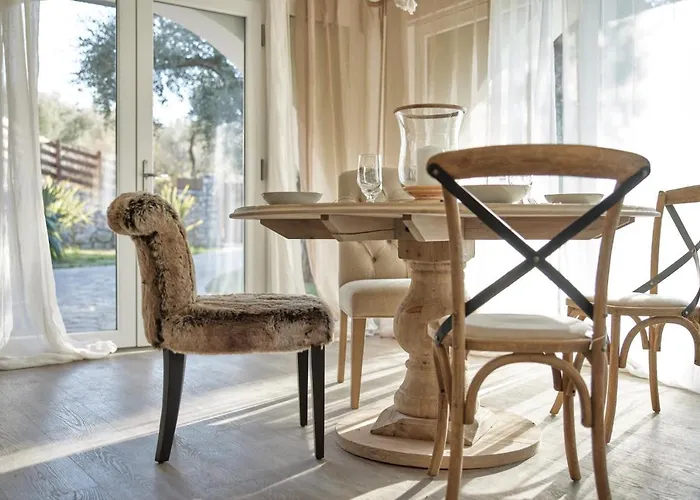 Paier Relais & Pool 빌라 말세진느