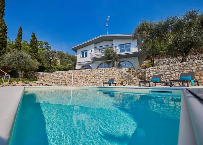 빌라 Paier Relais & Pool